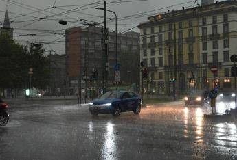 Piogge e temporali in arrivo, sull’Italia torna il maltempo: le previsioni meteo